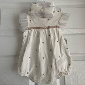 Rene Rofe newborn onsie with matching headband